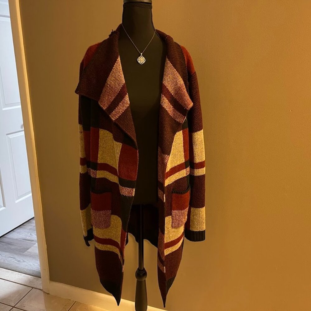 Women's Plaid Cardigan
